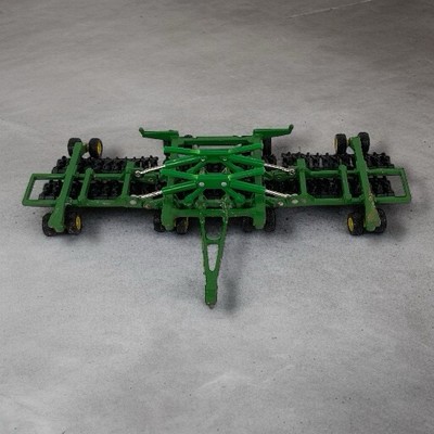 1/64 Diecast Ertl John Deere 1890 Air Seeder Drills - NO Commodity Cart Loose