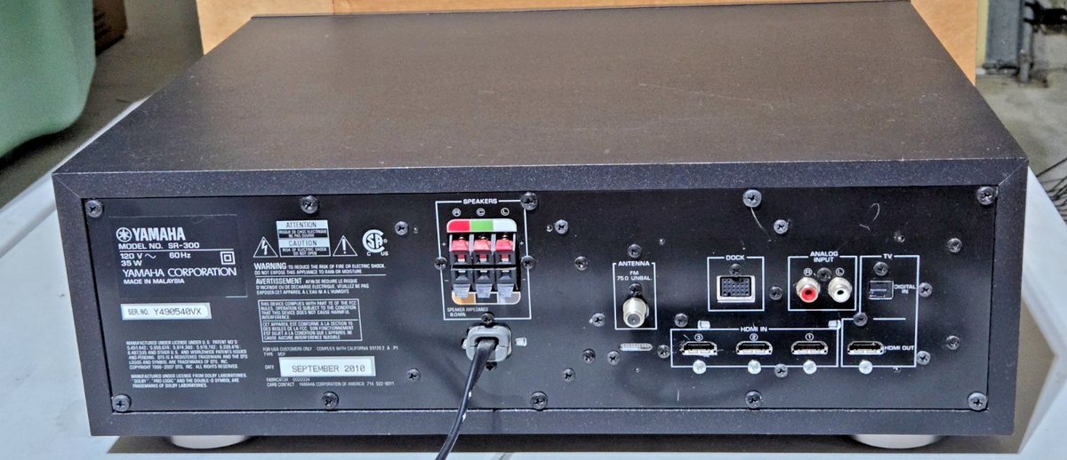 Yamaha Sr-300 Home Theater Receiver With Integrated Subwoofer for