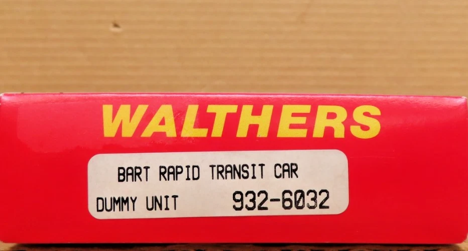 Walthers BART Bay Area Rapid Transit Sealed B Dummy Car 932-6032 Ho Scale - Image 2 of 3