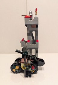 Lego 7948  kingdoms Castle outpost attack With Figures & Manual ( Retired )