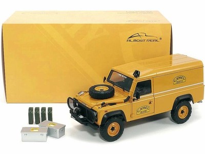 1985 Land Rover 110 Support Unit Borneo Camel Trophy,Almost Real,1/18, ALM810311