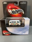 Hot Wheels 100% Limited Edition Vintage Volkswagen Microbus - 1:64 Diecast, NM