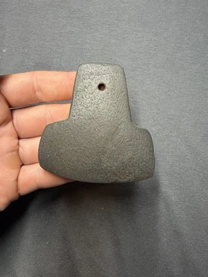 Indian Artifacts Drilled Spud Pendant Arrowheads - Image 1 of 4