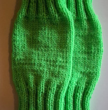 Handgestrickte Stulpen für Kinder grün, modische Strickware, Handarbeit, warm, 