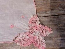Vintage Embroidered White and Pink Edge Butterfly Hankie Handkerchief 10"