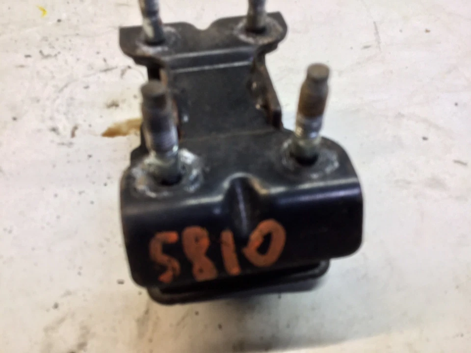 06 07 08 09 10 LEXUS IS350 TRACCIÓN TRASERA MONTAJE SOPORTE DE MONTAJE OEM J Foto 3 de 4