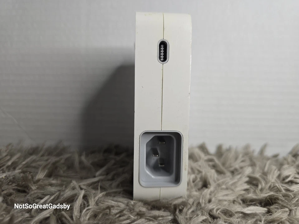 Original APPLE A1097 23" HD Cinema Display 90W Power Adapter Power Supply - Image 2 of 3