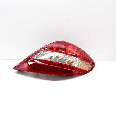 NEW MERCEDES-BENZ SLK R171 REAR RIGHT TAIL LAMP A1718200264