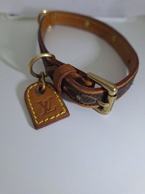 Louis Vuitton Monogram Collier Baxter Dog Collar LV Charm Leather Brown Gold Gen