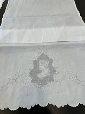 ANTIQUE LINENS- tea towel