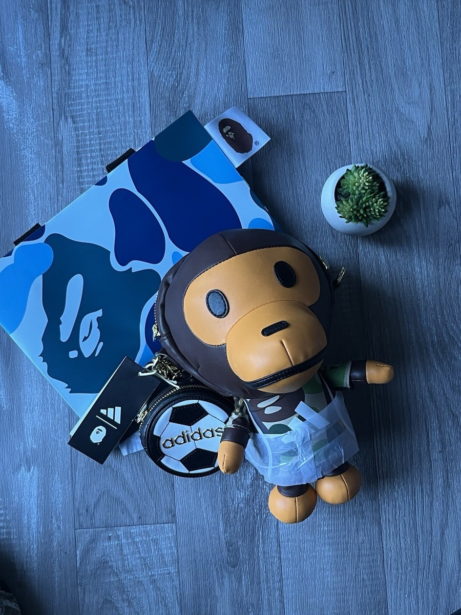 【 BAPE X ADIDAS 】BABY MILO BAG Adidas x BAPE® Baby Milo side bag. Available now in in-store