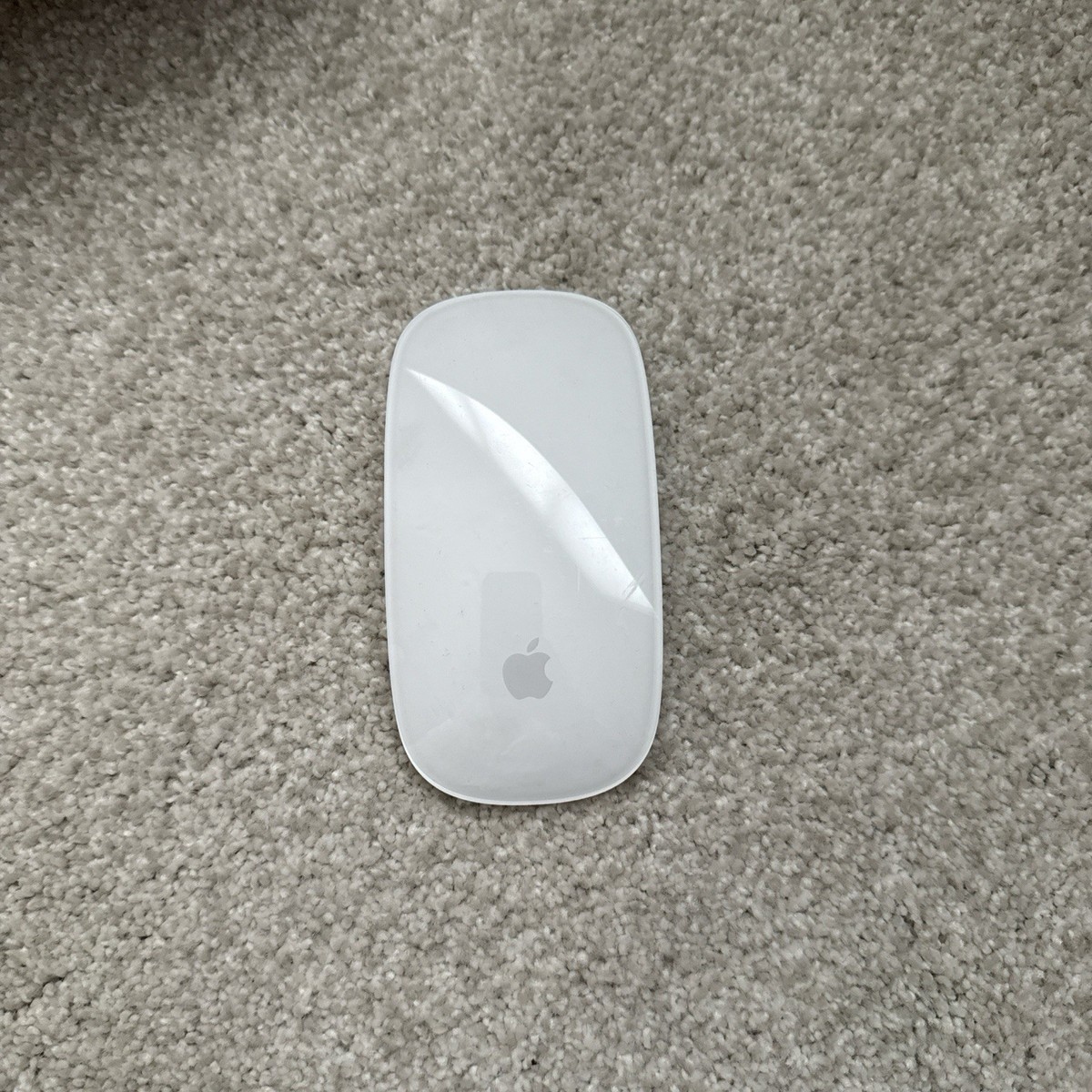 Apple 2015 Magic Mouse 2 Model A1657 FCC ID: BCGA1657 IC