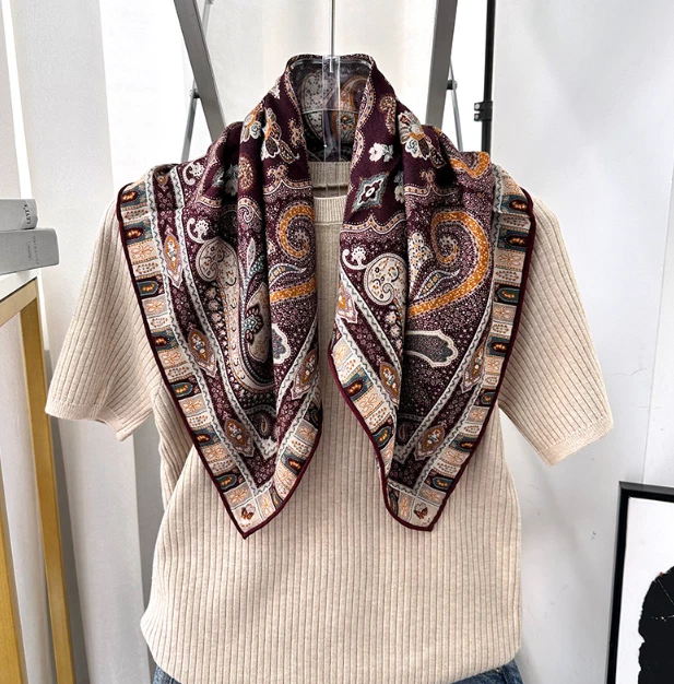 70% Cashmere 30% Silk Scarf Neckerchief Shawl totem Print Bandanna 26'' Wrap