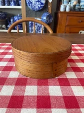 Antique Primitive Wood Pantry Box (6 1/2" diameter)