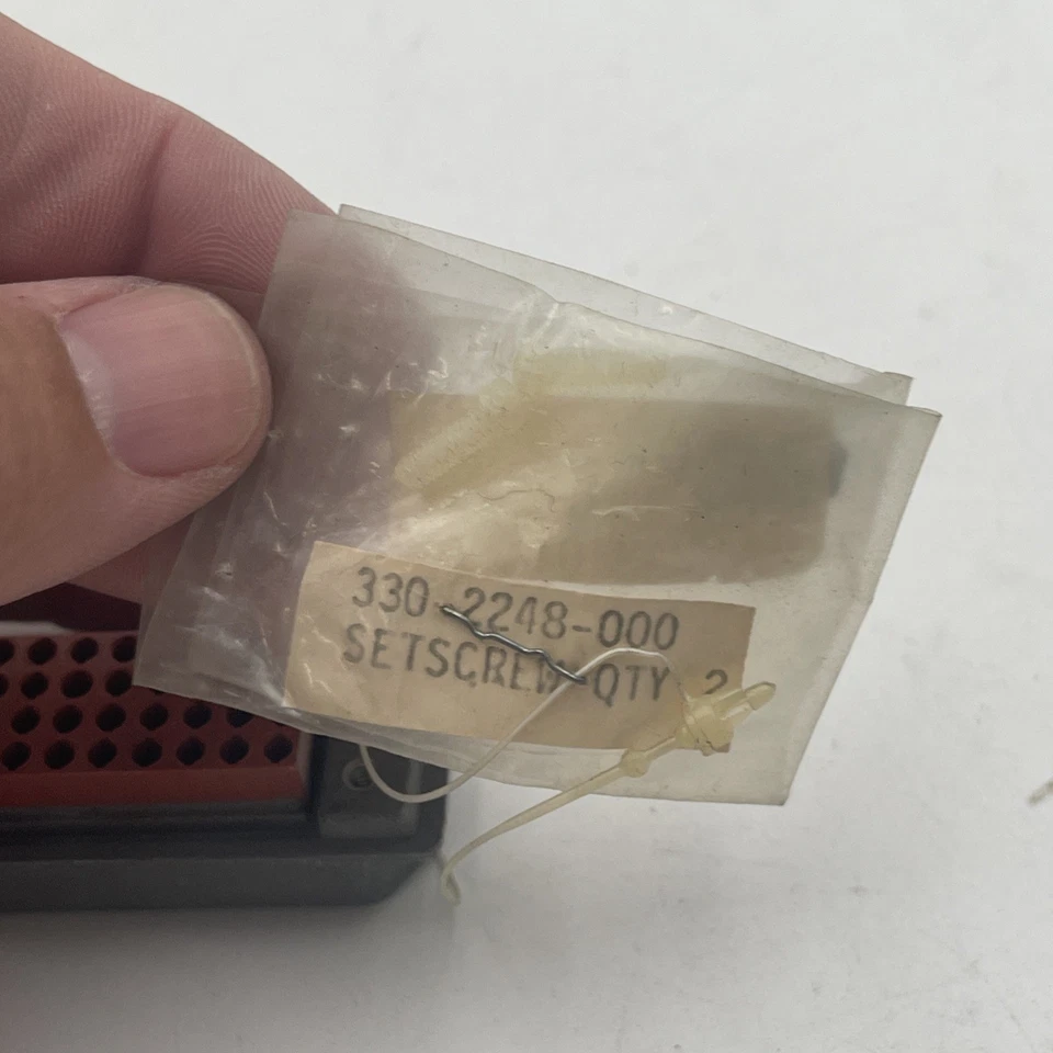 NUEVO- Enchufe conector Rockwell Collins ADF 601-5098-001 con tornillos de fijación Foto 4 de 4