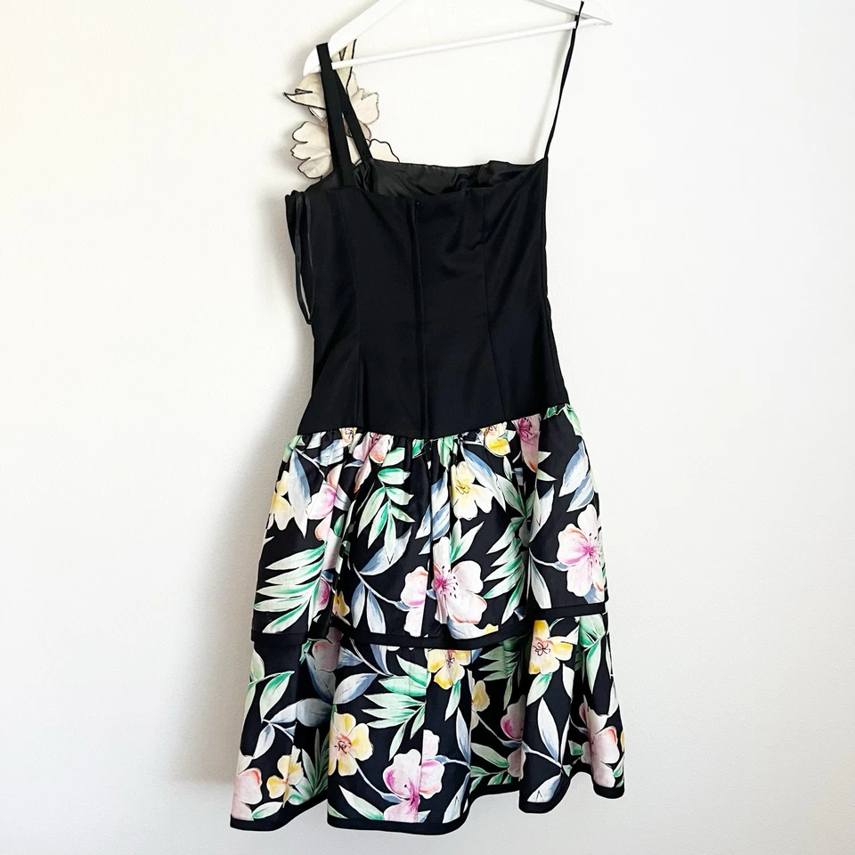De Colección Años 80 Victor Costa Floral Negro Bustier Vestido Ramillete Hombro Nivel Acampanado Caída Foto 2 de 4