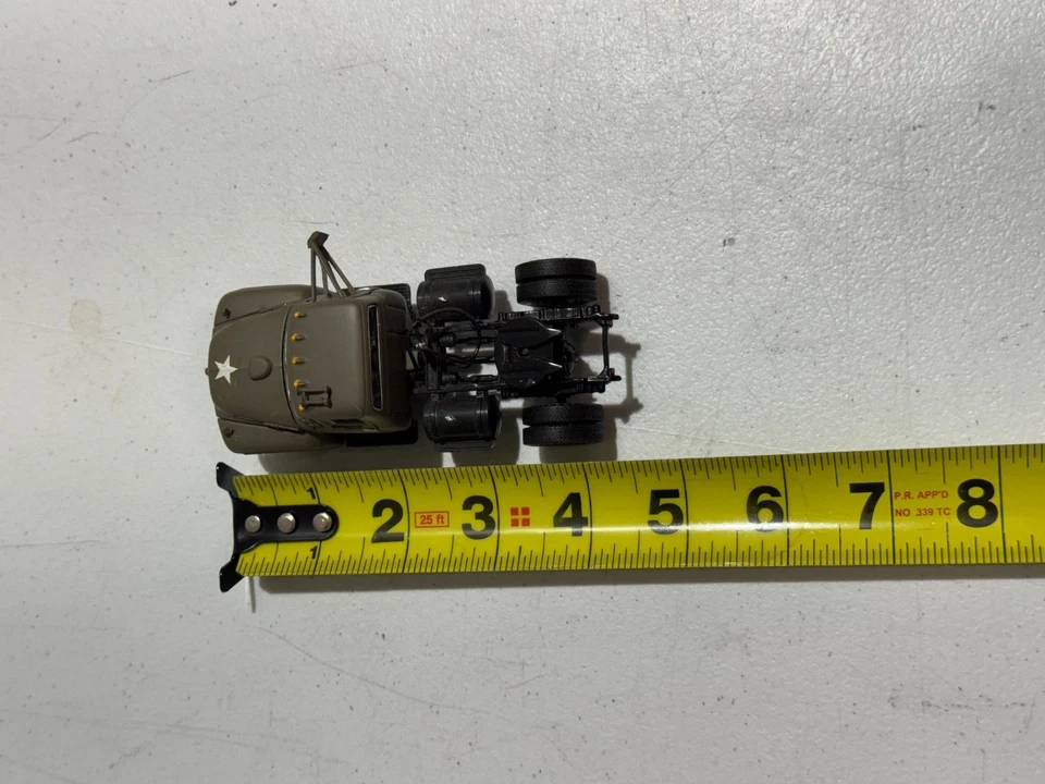 FIRST GEAR, FORD F-800 TRACTOR TRAILER TRUCK MILITARY US ARMY 1/50 VINTAGE - Image 2 of 4