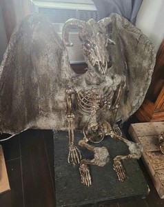 Foy’s Halloween of Fairborn~4’ tall Professionally Made Winged Demon (crouching)