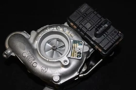 Turbolader BMW X6 X5 3.0 M50d M550dX E71 E70 750d 750dx 550d F01 F02 HELLA 198