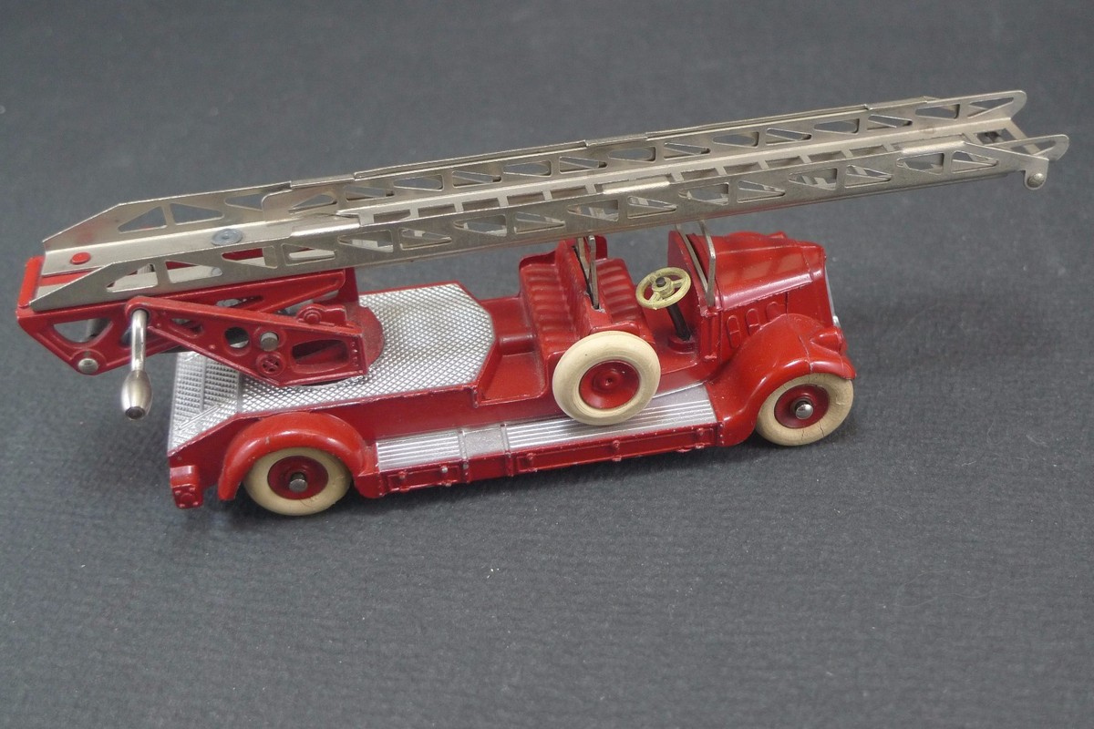 Dinky Toys France - Pompiers Delahaye (5ème Version) - Réf 899 - Occasion