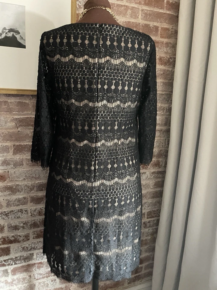 Jessica Howard Dress Black Lace Overlay Beige Lining Shift Dress 3/4 Sleeve 10 - Image 3 of 4