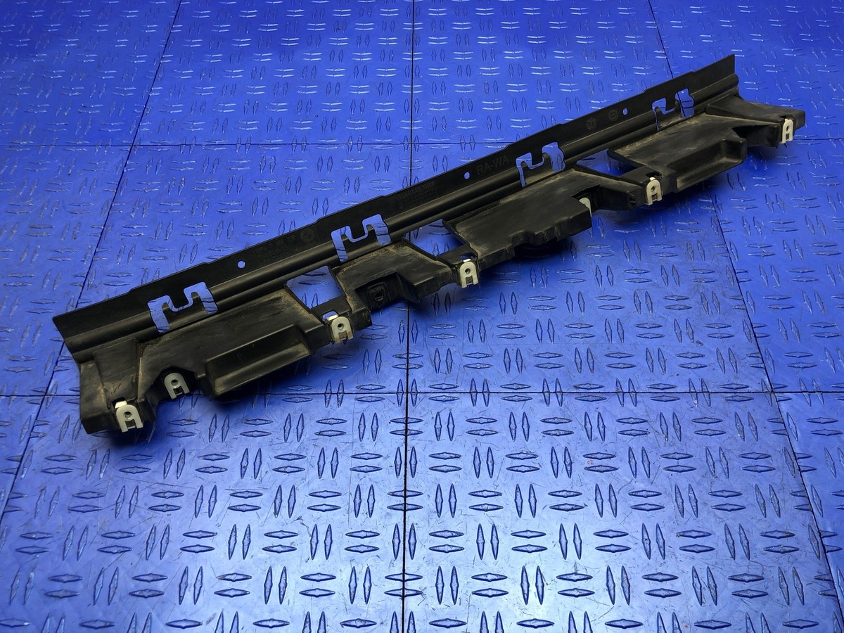 2016-2019 BMW 750I FRONT BUMPER CROSS MEMBER BRACKET COVER  