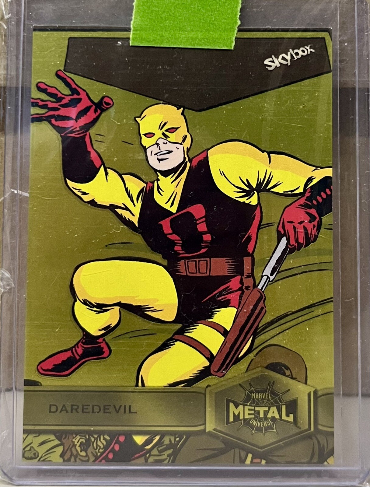 Daredevil 2021 Skybox Spiderman Marvel Metal Universe #121 Yellow Parallel