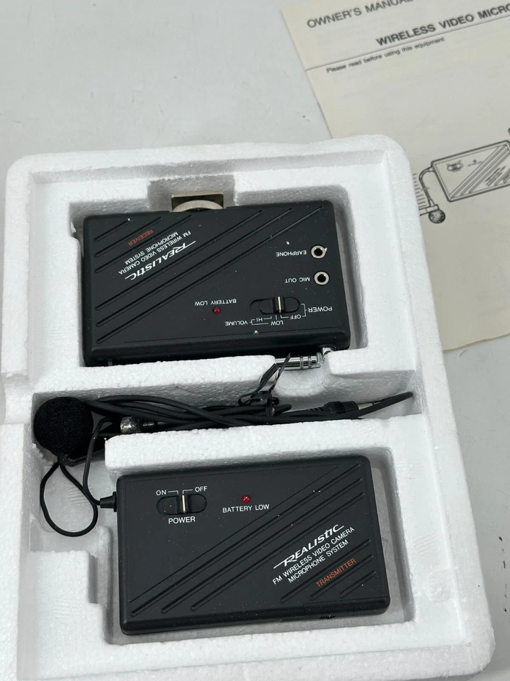 Realistic FM Wireless Video Camera Microphone System Transmitter 32-1226 - Image 2 of 3