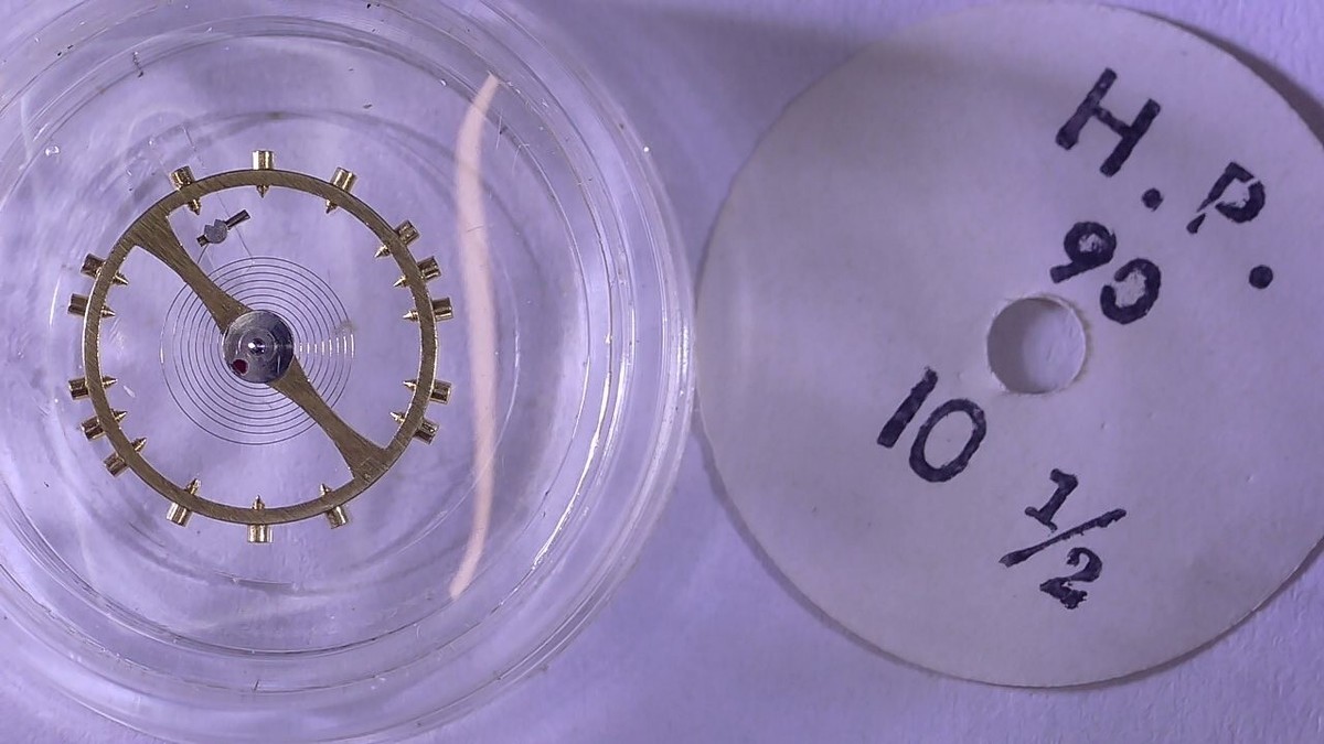 Balancier Pour Calibre HP 10 1/2 90 - Pièce Horlogerie Neuve Sans étiquette