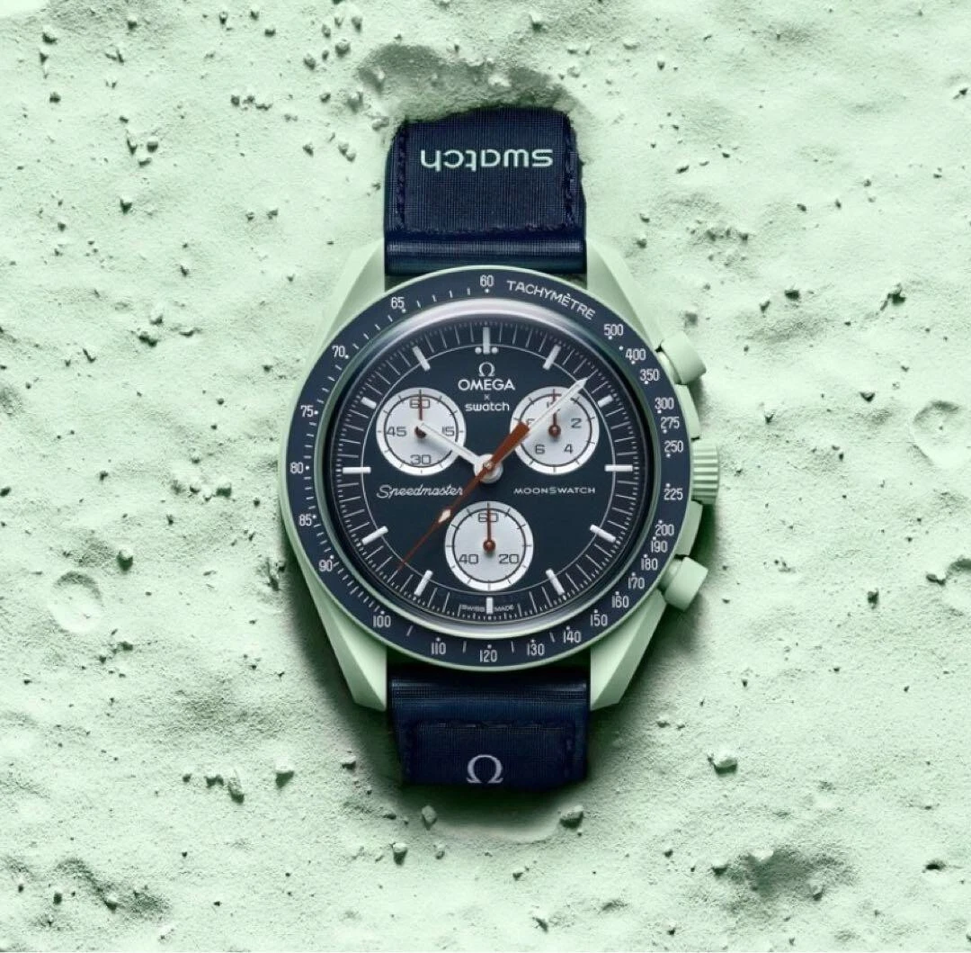 Swatch Omega Bioceramic Moonswatch Mission on EARTH Speedmaster