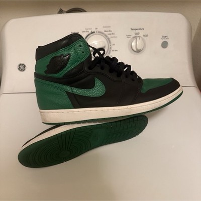 Jordan Air Jordan 1 Retro High OG Pine Green High-Top Black/Green Sneakers