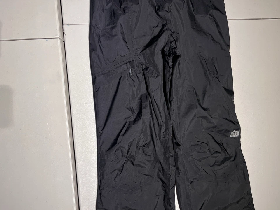 Pantalones deportivos Eastern Mountain para mujer medianos cortos negros System III lluvia al aire libre Foto 3 de 4