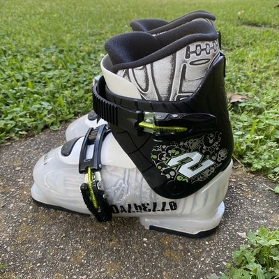 Dalbello Menace 2.0 Jr Junior Ski Boots Kids Size 4.5 US  Mondo 22.5 Green Black