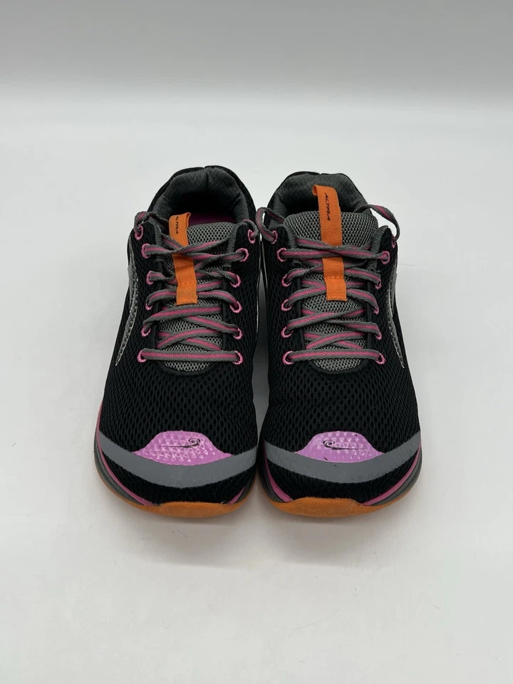 Tenis para correr Altra Torin 1.5 Zero Drop para mujer 7.5 negro rosa A2335-2-075. Foto 4 de 4