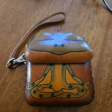 Frog coin purse