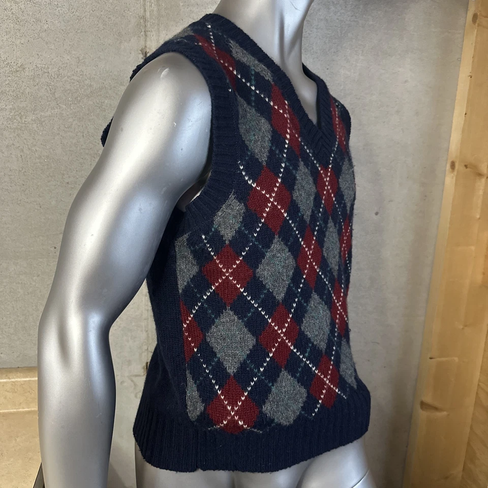 PAR FOUR Mens Navy Blue Red Argyle Patterned V-Neck Vest Knit M Wool Blend Hole - Image 2 of 4
