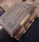 Antique Victorian Leather Pocket Photo Album Brass Clasp 1860s Cartes de Visite — photo 2