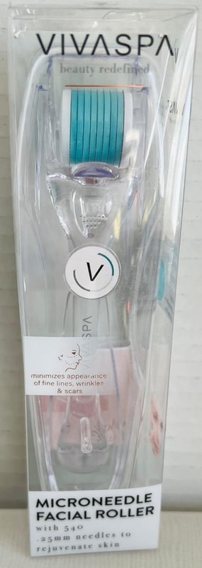 VIVASPA Microneedle Facial Roller with 540  .25mm Needles To Rejuvenate Skin