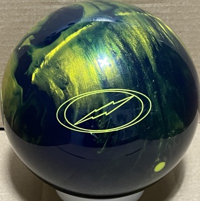 Storm IQ Tour Fusion 15 lb Bowling ball New in Original Box