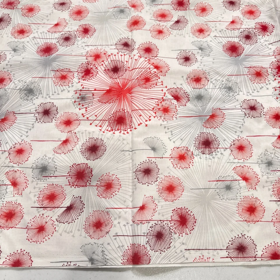 free spirit quilting fabric cotton wrenly floral circles red 034 wildfield 81x43 - Image 3 of 4