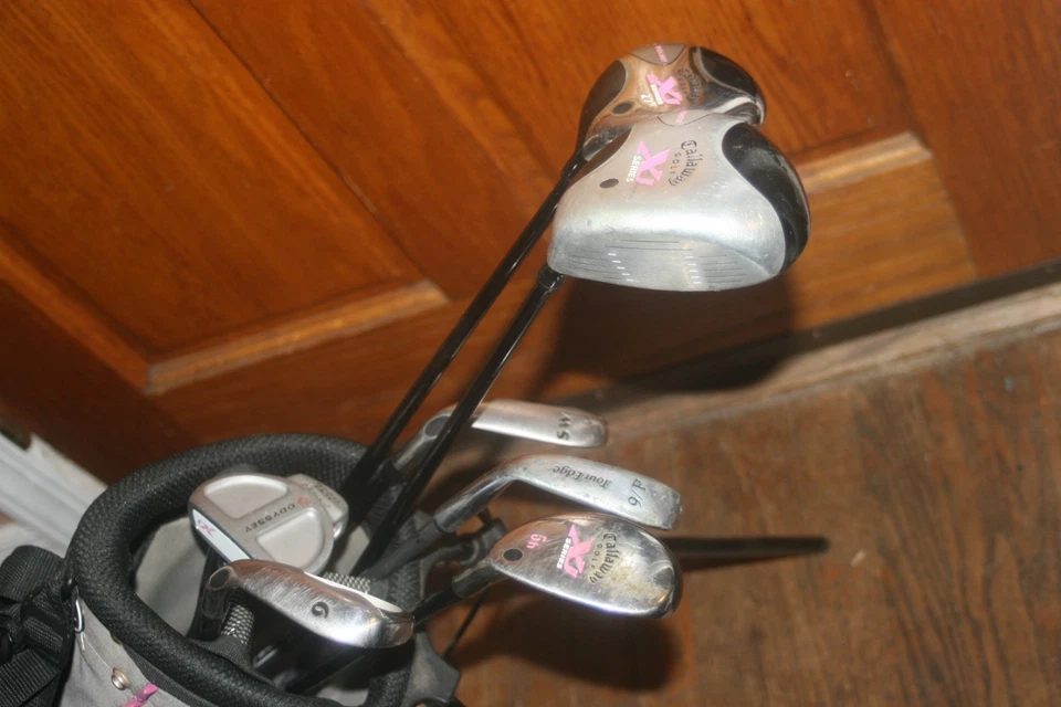 Callaway XJ Series Pink Junior Girls 7 Club Golf Set with Stand Bag 41 to 52 in - Image 2 of 2