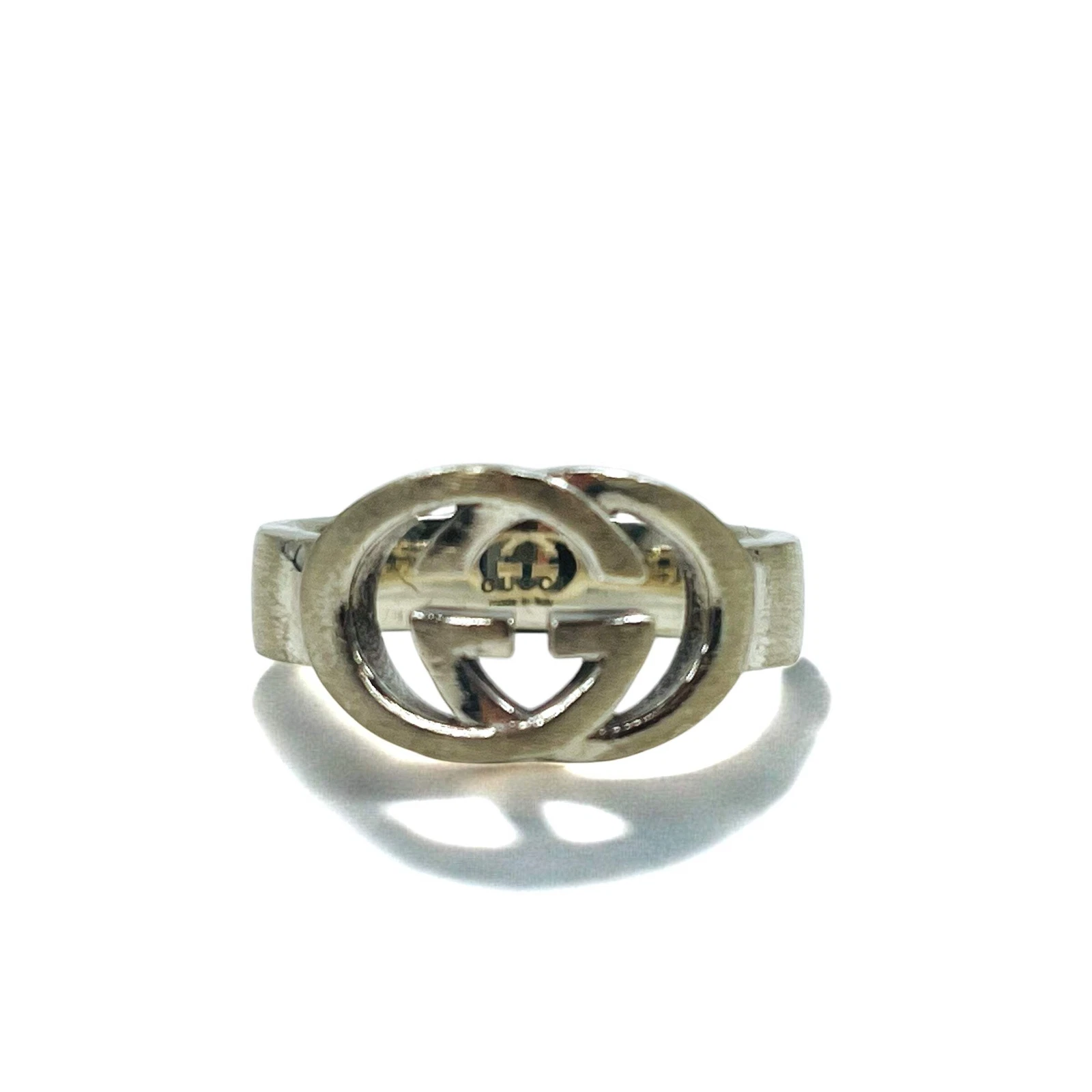 Bague G imbriquée GUCCI fabriquée en Italie taille US #9 argent SV925