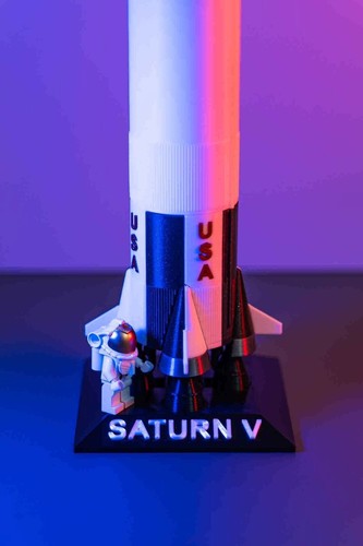 NEW 1:200 Scale NASA Saturn V carry rocket model 57cm/22'' Painted product Gift - Picture 6 of 7