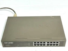 TP-LINK TL-SG1016D Gigabit Switch.  TL-SG1016D 16 port