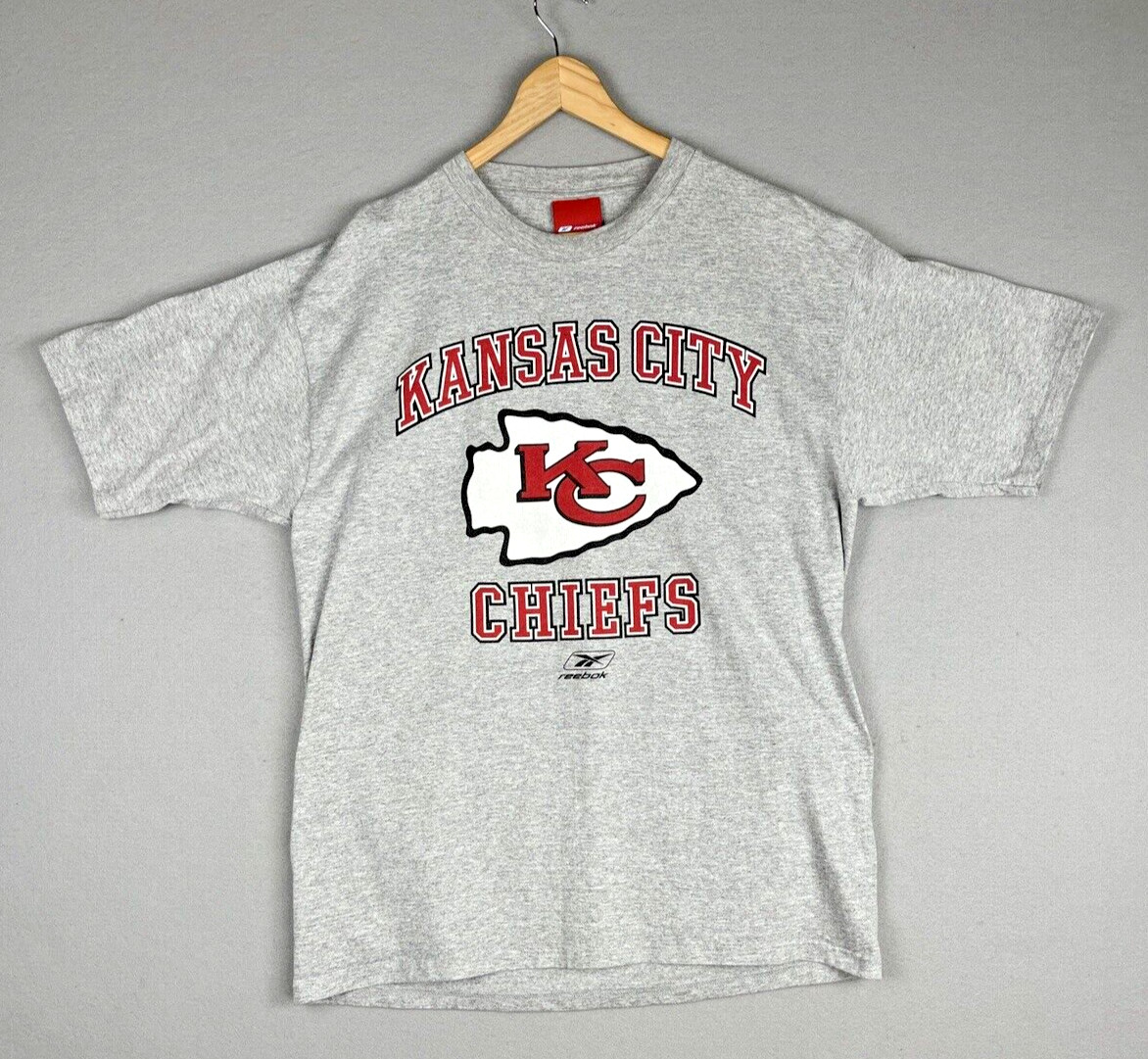 Vintage Reebok Kansas City Chiefs Shirt Size Medium Gray Y2K Football NFL