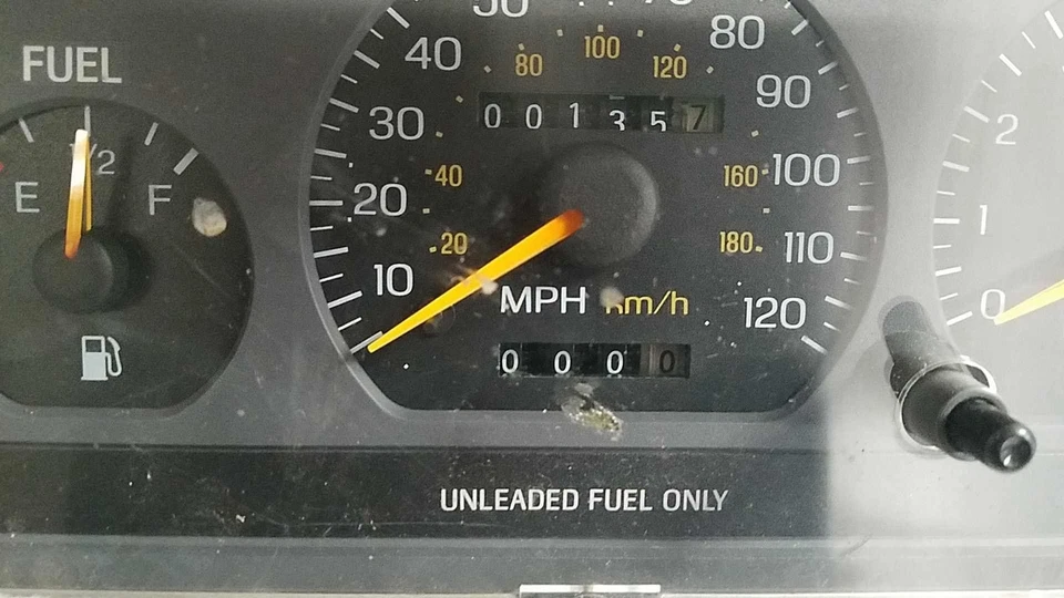 94-96 ESCORT TRACER VELOCÍMETRO INSTRUMENTO MEDIDOR DE CLÚSTER 135 MILLAS 120 MPH 1,9 L Foto 4 de 4