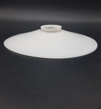 Ancien abat-jour opaline blanche Bord lisse 24,2cm TBE Monte et baisse Lustre