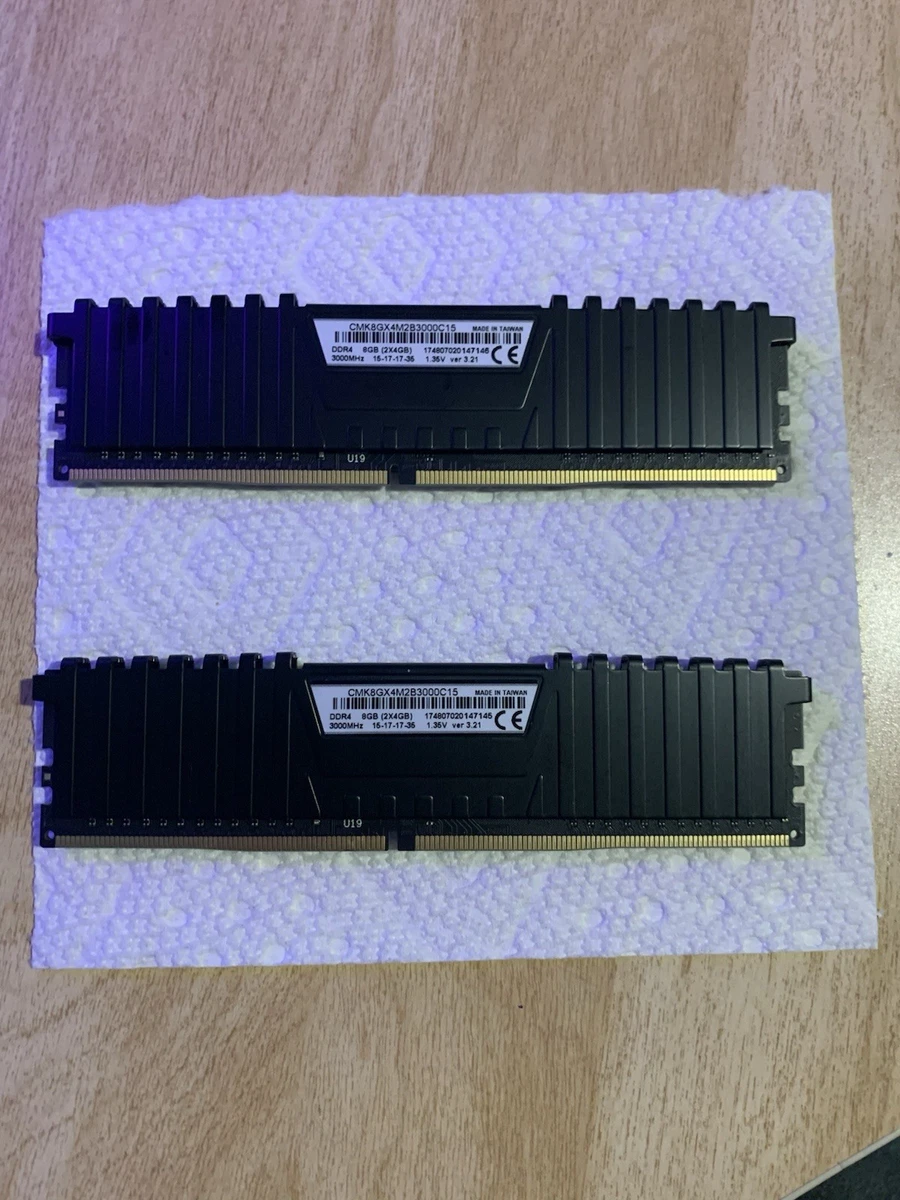 Corsair PC4-24000 (DDR4-3000) Bus Speed Computer RAM 4 GB Capacity
