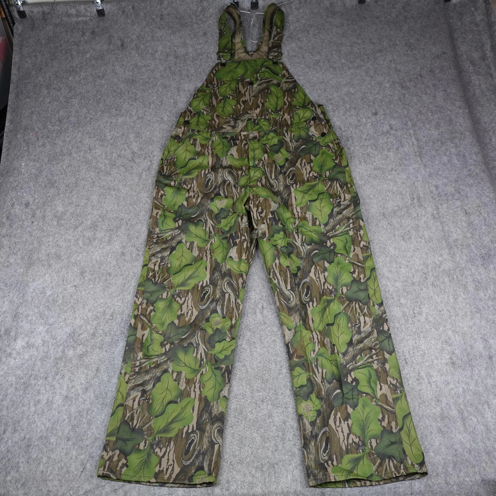 Vintage Mossy Oak Overalls Mens Large Camo Full Foliage Bib Hunting Pants USA
Opens in a new window