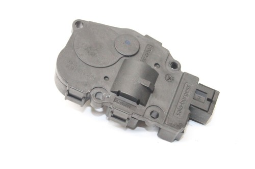 AUDI A4 8K2, B8 2.0 TFSI quattro Regelventile für Innenraumheizung 23019955